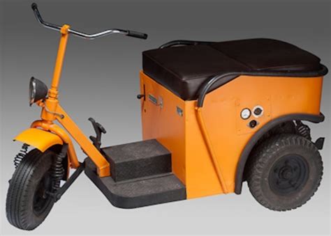 3-wheel-industrial-electric-cart,Features of 3 Wheel Industrial Electric Cart,thqFeaturesof3WheelIndustrialElectricCart