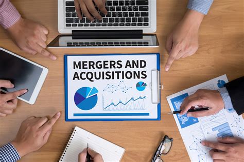 news-about-mergers-and-acquisitions-in-the-trucking-industry,The Impact of Mergers and Acquisitions on the Trucking Industry,thqimpactofmergersandacquisitionsontrucking